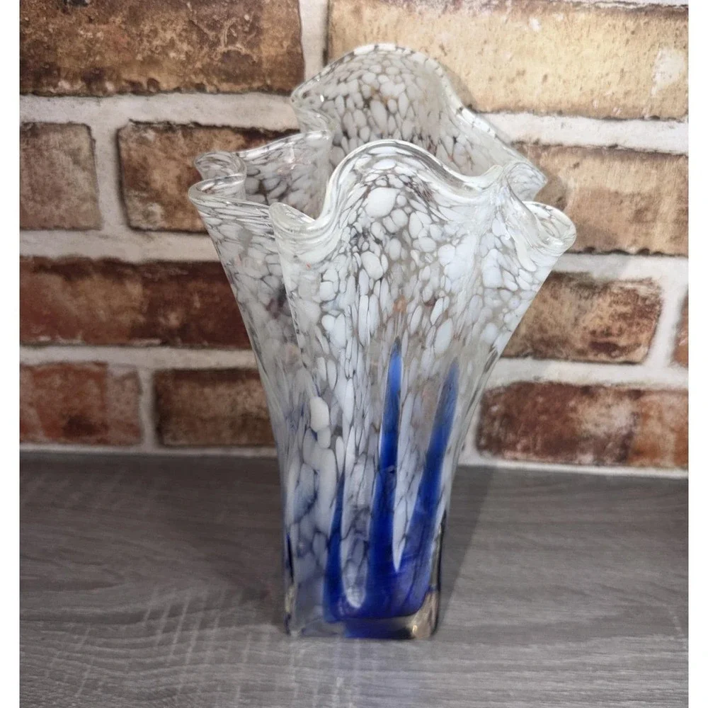 VTG Hand Blown Glass Vase, Blue & White Ruffled Handkerchief Vase